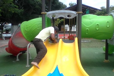 Photos of Aurora Park