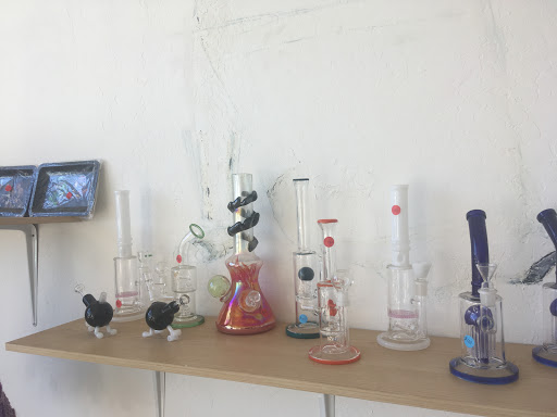 Myrtle Smoke Shop & Stuff - Thumbnail
