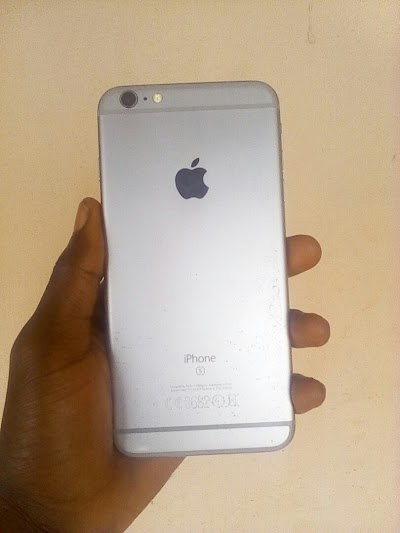 Photos of GSM Phone Village Yenagoa