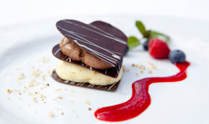 Photo n°45 de Au Temps des Amours à Bolozon (Piscine extérieure)