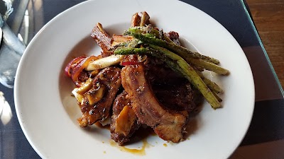 Photos of Kahill's Restaurant and pub