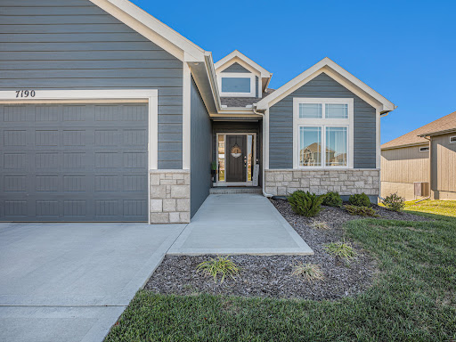 Audra Heller & Associates - Parkville Real Estate Team - Thumbnail