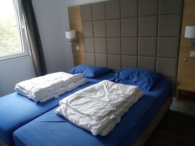 Roompot Vakanties Eifelpark Kronenburger See