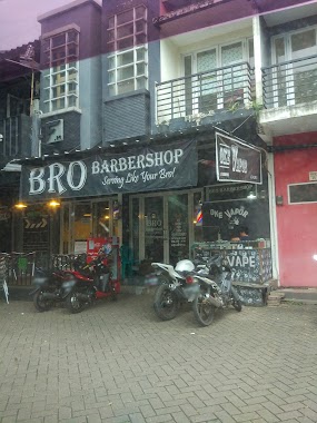 BRO BARBERSHOP, Author: Fauzi Azmi