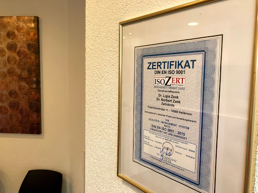 Dres. medic-stom. (UMF Klausenburg) Ligia und Norbert Zank - Thumbnail