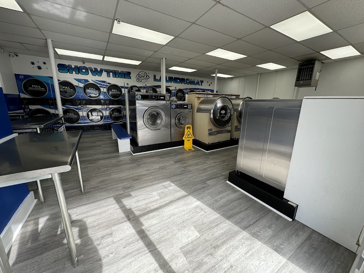 Clean laundry equipment at Showtime Suds LLC in Stamford, CT