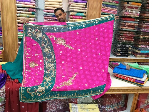 Mubarak Textiles, Author: Nagalingam Mayuran