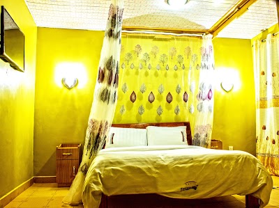 Photos of Esstana Hotel