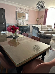 Photo n°6 de Nadia Suillot La Pinstrie Gîte & Chambres d'hôtes, sauna-jacuzzi, piscine et soin bien-être en Anjou. à la pinstrie (Piscine)