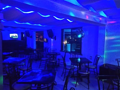 Photos of Iconic lounge