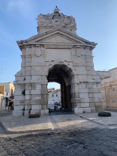 Faro Napoleonico di Barletta
