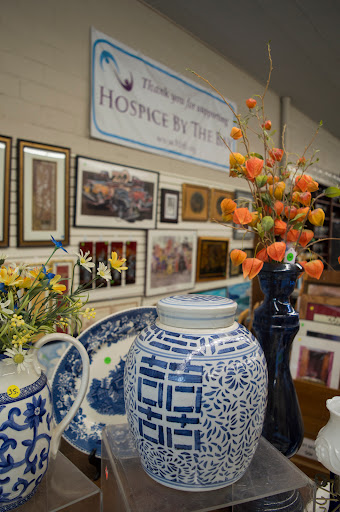 Hodgepodge Thrift Store - San Rafael - Thumbnail