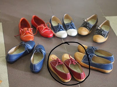 Photos of NIESTU genuine Leather