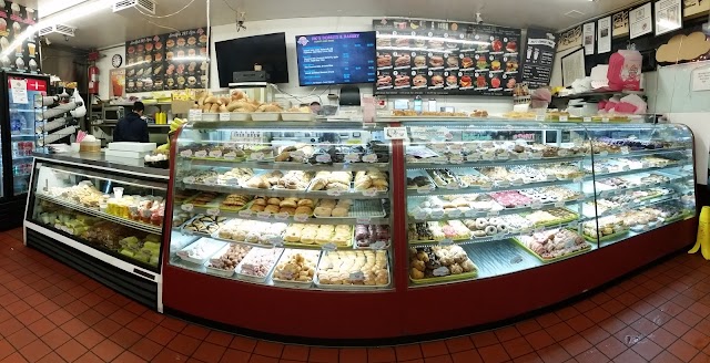 DK's Donuts & Bakery