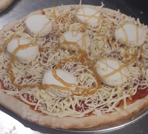 Photo 3 - Océan Pizzas | Pizzas maison à emporter - distributeur à Givrand