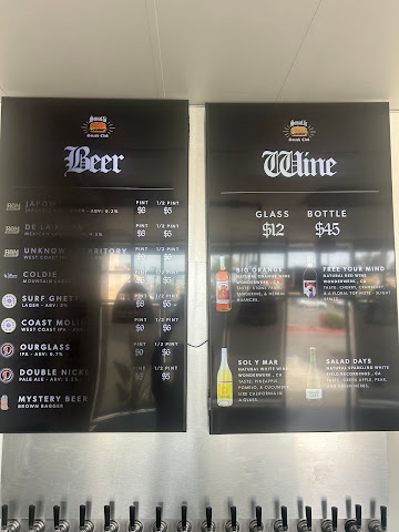 Small's Smash Club by null