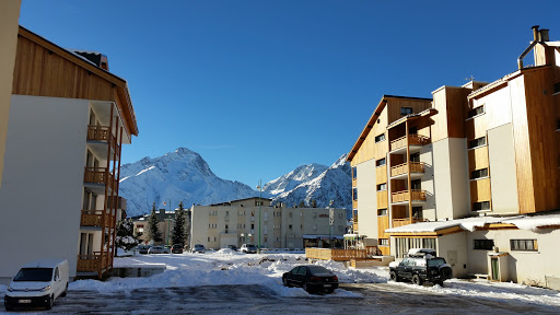 SPORT 2000 LA SKIRIE - Location ski Les 2 Alpes - Thumbnail