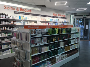 Photo n°11 de PHARMACIE DES ALLEES à Cambo-les-Bains (Parapharmacie)