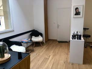 Photo n°30 de Saint Germain Coiffure à Perros-Guirec (Magasin de perruques)