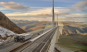 Photo n°21 de Transports BOTTREAU Maxime et Audrey à Sainte-Eanne (Société de transport routier)