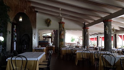 Photos of White Horse Restaurant Pizzeria