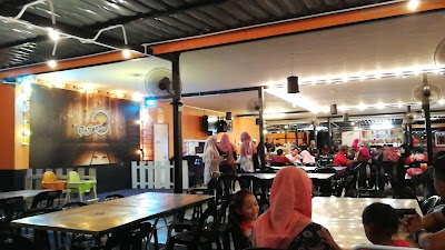 Ana Burger D Cafe Perlis 60 11 1607 6345