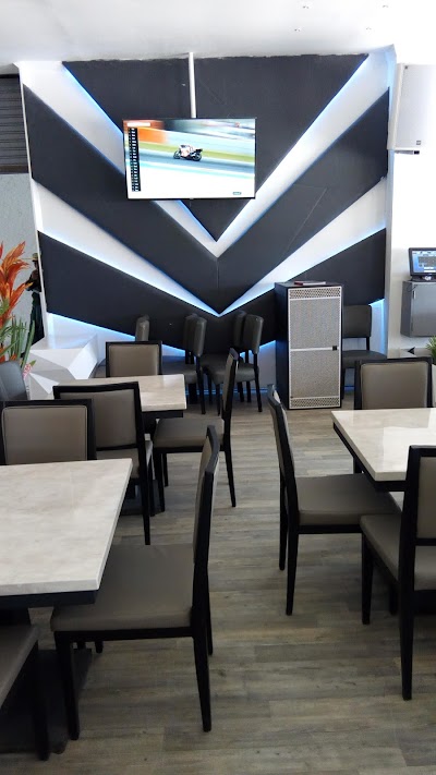 Photos of Roxy Lounge
