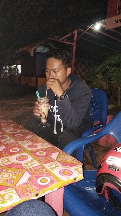 Photos of Penginapan Setia 2