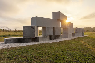 Photo n°2 de Parc Architectural PRIMA à Leulinghen-Bernes (Centre d'art)