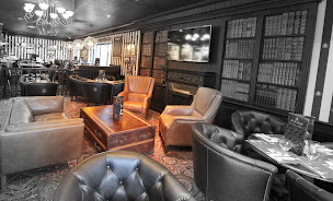 Photo n°7 de Au Bureau - Pub et Brasserie à Varennes-sur-Seine (Bar sportif)