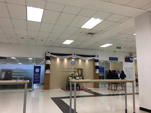 Temporary passport office in Pinklao, Author: golf Packetlove