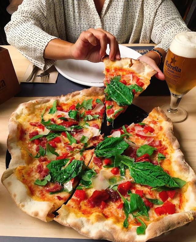 La Mafia se sienta a la mesa