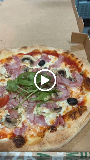 Photo 6 - Pizz' Al Capone