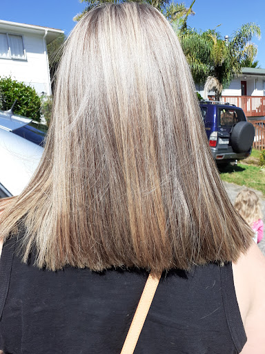 Synergy Hair Northwest - Thumbnail