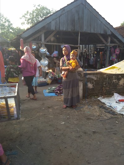 Photos of Pasar Pon Kedungombo Tanjunganom