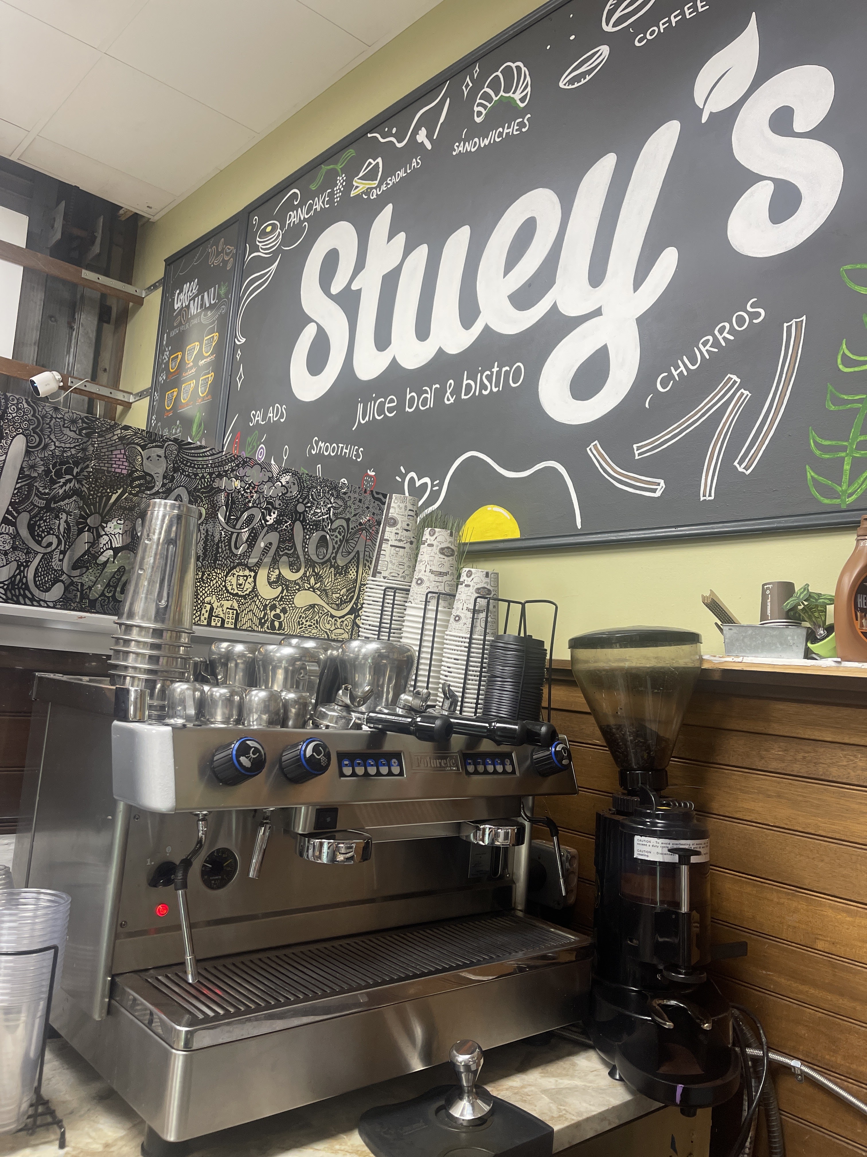 Stuey's Juice Bar & Bistro