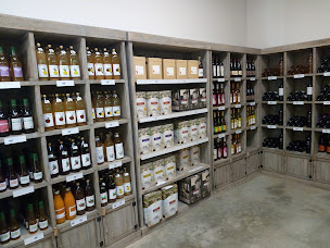 Photo n°10 de La Chèvre et le Chou - Magasin de Producteurs à Villeneuve-de-Berg (Magasin de fruits secs et confiseries)