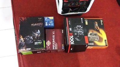 Photos of AZKHAZ PC GAMING N GEARS
