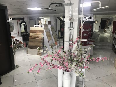 Photos of Hatami Construction Clinic