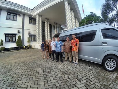 Photos of Sewa hiace bekasi