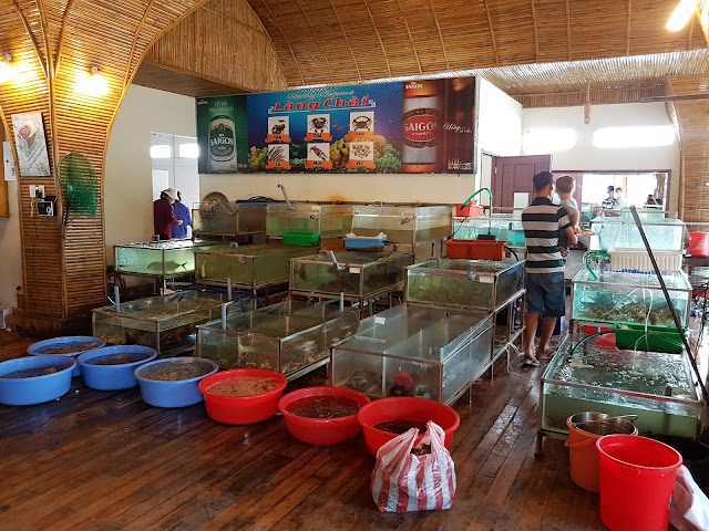 Lang Chai Lang Co Seafood Restaurant
