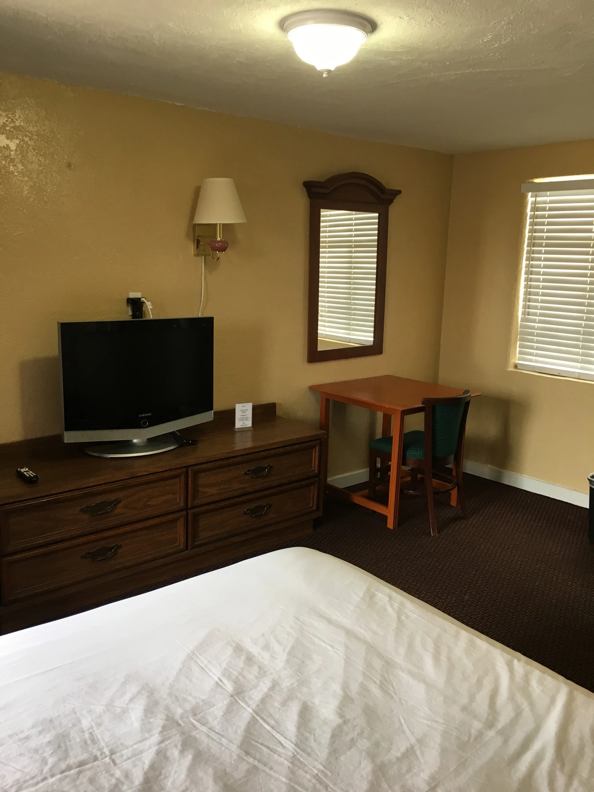 La-Ze L Motel