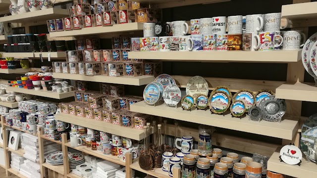 Paprika Market - The Biggest Souvenir Shop-Market in Budapest