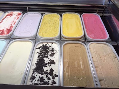 Photos of Almac&eacute;n Zanetti