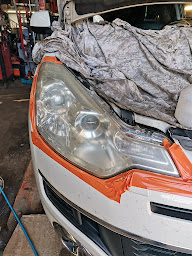 Photo n°2 de Garage Meca Pieces Auto à Authoison (Vendeur de voitures d'occasion)