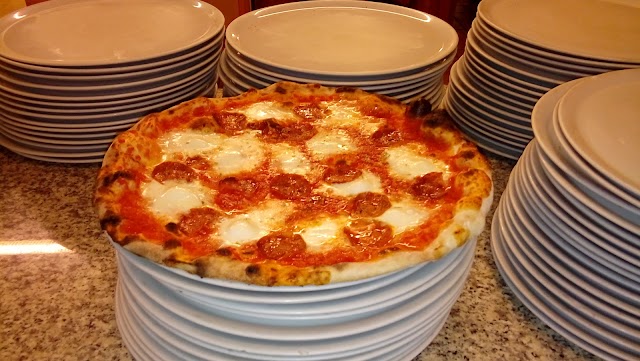 Pizzeria Apollo 2000