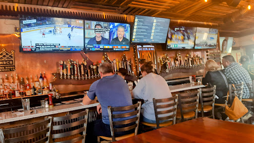 Thirsty Moose Tap House- Exeter Gallery - United States