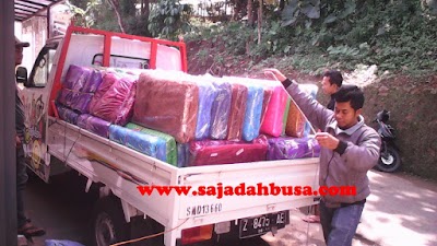 Photos of www.sajadahbusa.com - grosir sajadah busa bulu