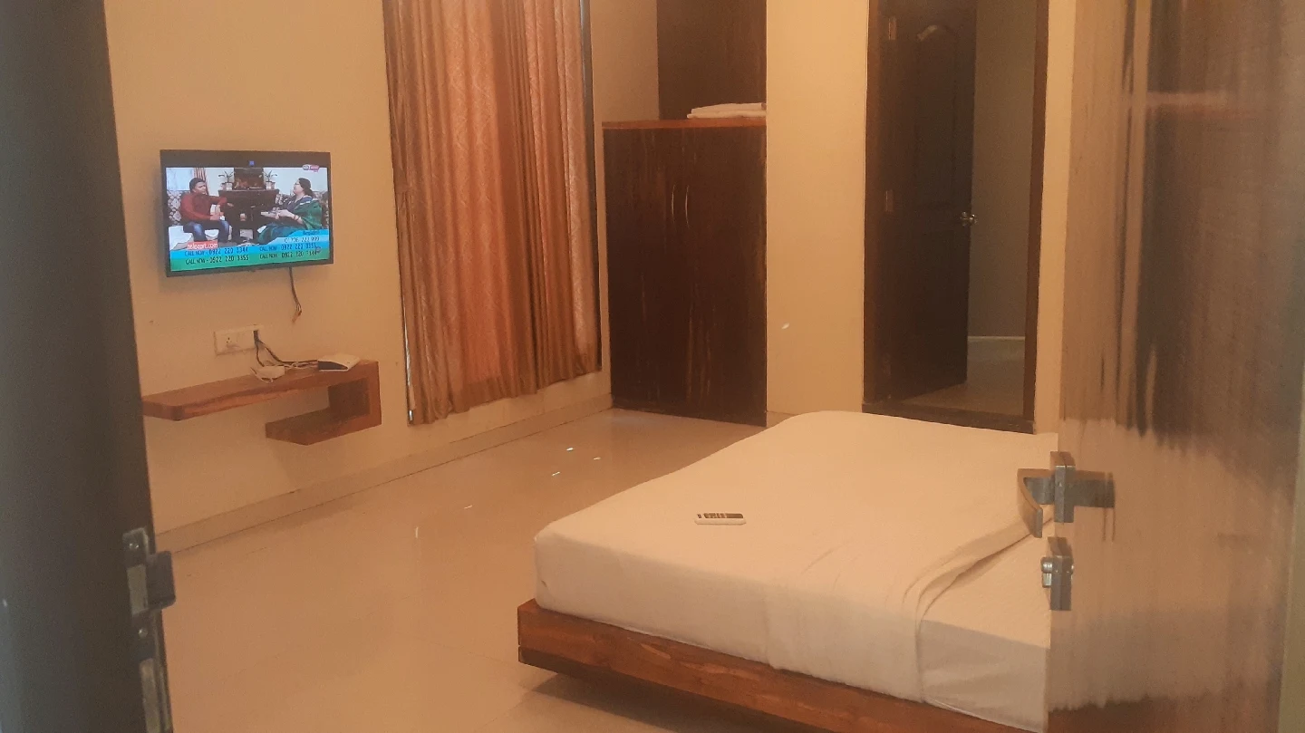 Hotel Sai Comforts