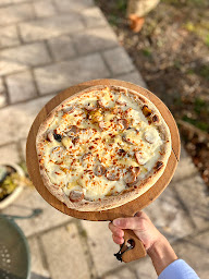 Photo n°2 de Tradi pizz à Cravant (Pizzas à emporter)